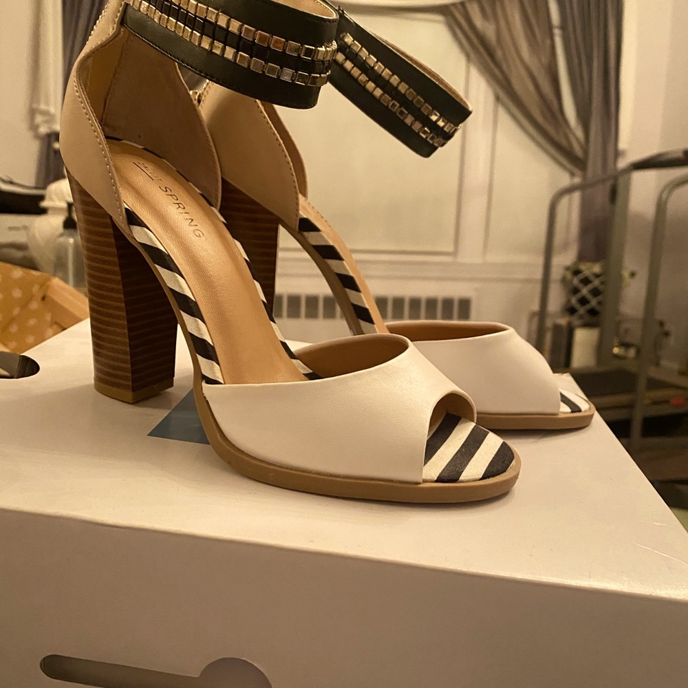Beautiful black and white shoes